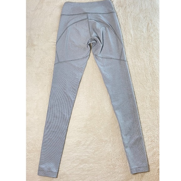 Outdoor Voices blue quartz warmup leggings 7/8 - Picture 4 of 5